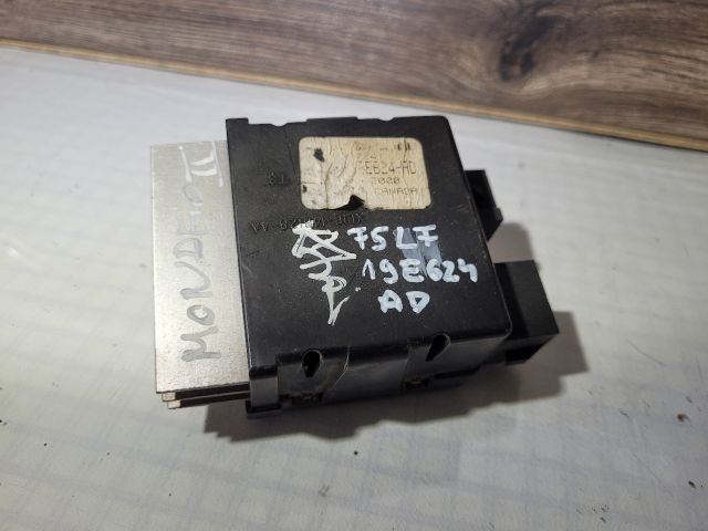 bontott FORD MONDEO II Előtét Ellenállás Fűtőmotor