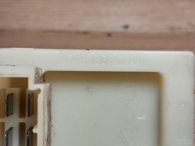 bontott FORD MONDEO II Előtét Ellenállás Fűtőmotor