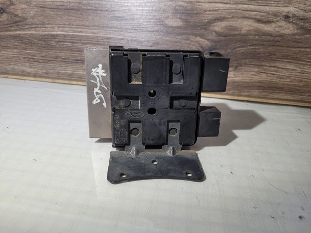 bontott FORD MONDEO II Előtét Ellenállás Fűtőmotor