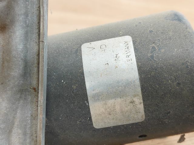 bontott FORD MONDEO II Első Ablaktörlő Szerkezet Motorral