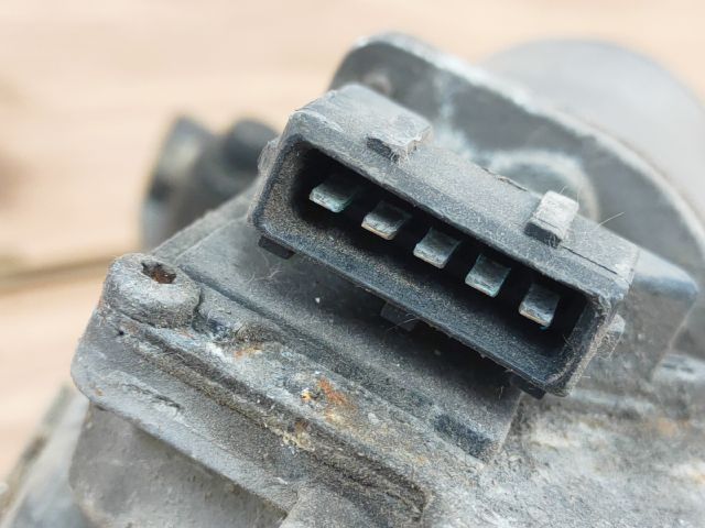 bontott FORD MONDEO II Első Ablaktörlő Szerkezet Motorral