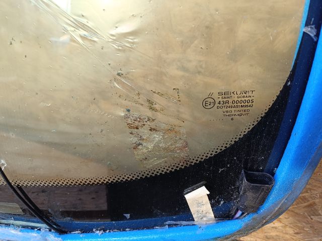 bontott FORD MONDEO II Első Szélvédő