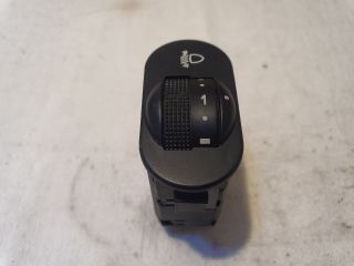 bontott FORD MONDEO II Fényszórómagasság Állító Kapcsoló