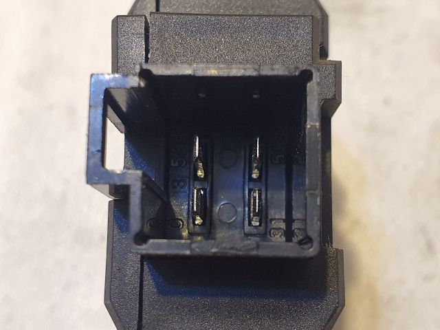 bontott FORD MONDEO II Fényszórómagasság Állító Kapcsoló