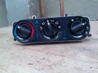 bontott FORD MONDEO II Fűtéskapcsoló