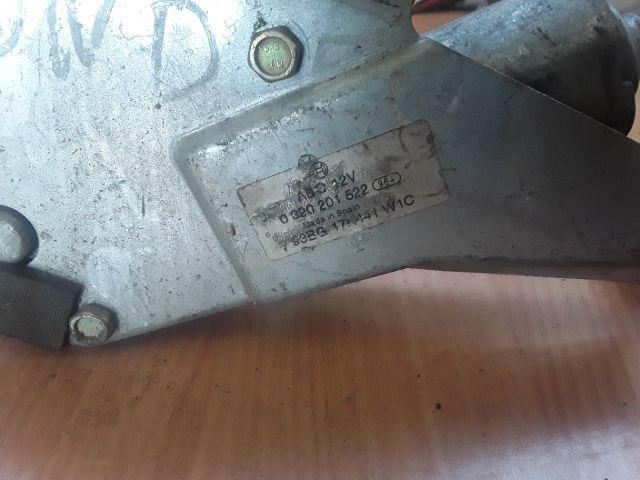 bontott FORD MONDEO II Hátsó Ablaktörlő Motor