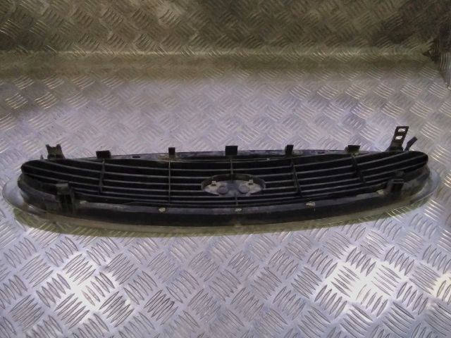 bontott FORD MONDEO II Hűtőrács