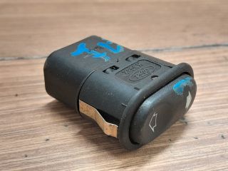 bontott FORD MONDEO II Jobb első Ablakemelő Kapcsoló