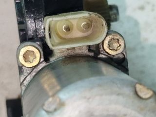 bontott FORD MONDEO II Jobb első Ablakemelő Motor