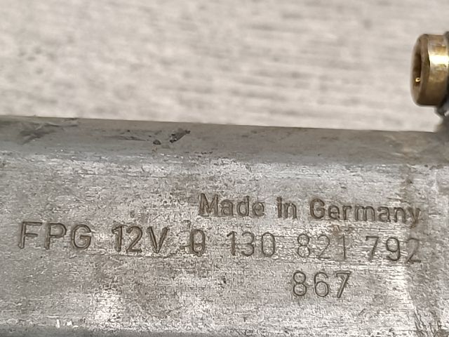 bontott FORD MONDEO II Jobb első Ablakemelő Szerkezet (Elektromos)