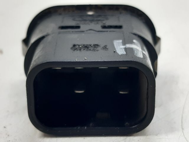 bontott FORD MONDEO II Jobb hátsó Ablakemelő Kapcsoló