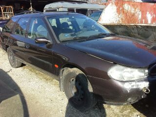 bontott FORD MONDEO II Jobb hátsó Ajtó (Üres lemez)