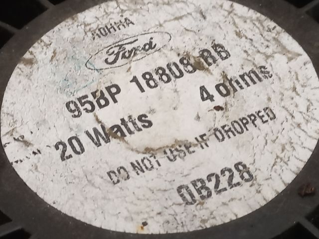 bontott FORD MONDEO II Jobb hátsó Hangszóró