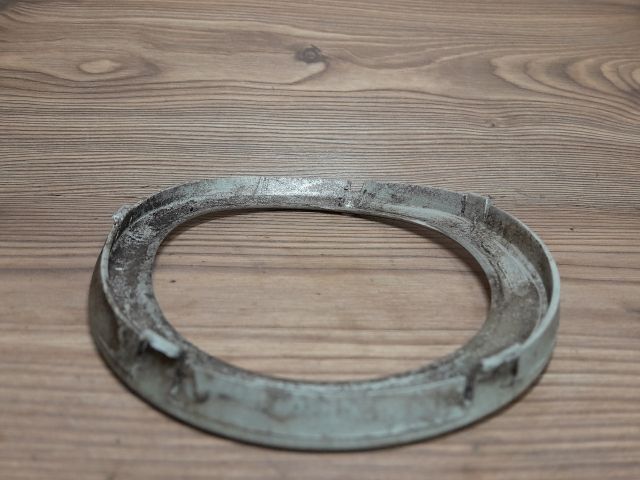 bontott FORD MONDEO II Jobb Ködfényszóró Lámpakeret