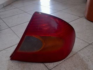 bontott FORD MONDEO II Jobb Külső Hátsó Lámpa