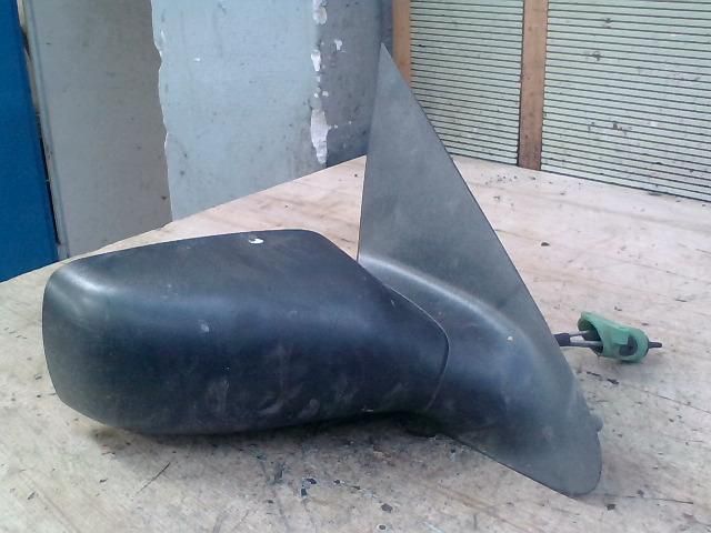 bontott FORD MONDEO II Jobb Visszapillantó Tükör (Mechanikus)