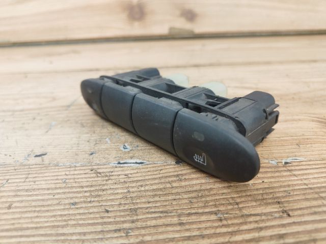 bontott FORD MONDEO II Ülésfűtés Kapcsoló Pár