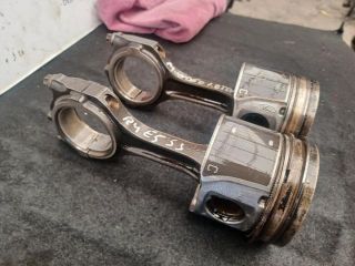 bontott FORD MONDEO III Dugattyú