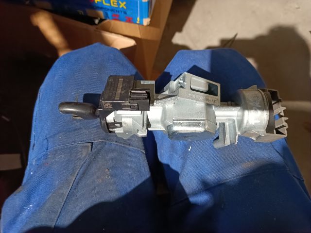 bontott FORD MONDEO III Gyújtáskapcsoló