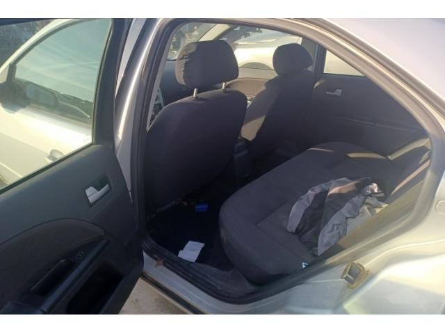 bontott FORD MONDEO III Homlokfal (Üres lemez)