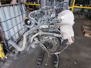 bontott FORD MONDEO III Komplett Motor (Segédberendezésekkel)