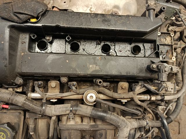 bontott FORD MONDEO III Motor (Fűzött blokk hengerfejjel)