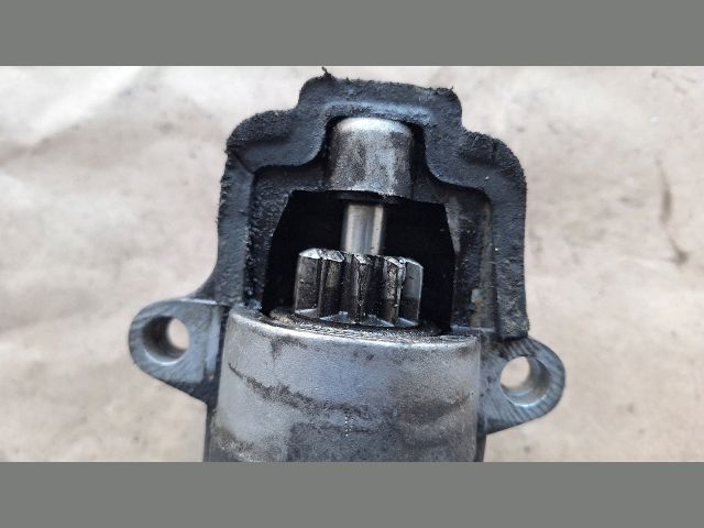 bontott FORD MONDEO III Önindító