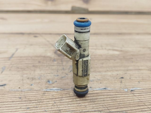 bontott FORD MONDEO III Porlasztó (1 db)