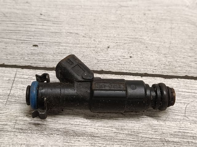 bontott FORD MONDEO III Porlasztó (1 db)