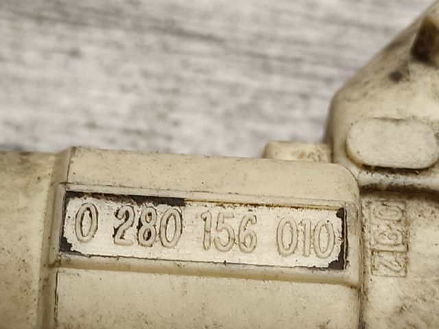 bontott FORD MONDEO III Porlasztó (1 db)