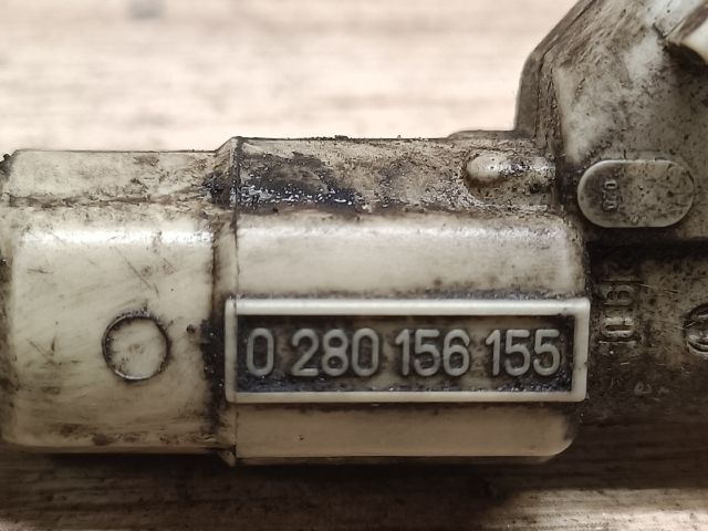 bontott FORD MONDEO III Porlasztó (1 db)