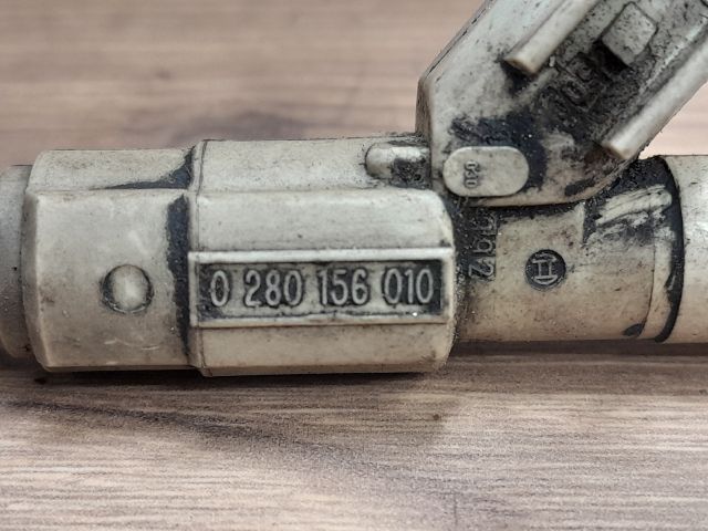 bontott FORD MONDEO III Porlasztó (1 db)