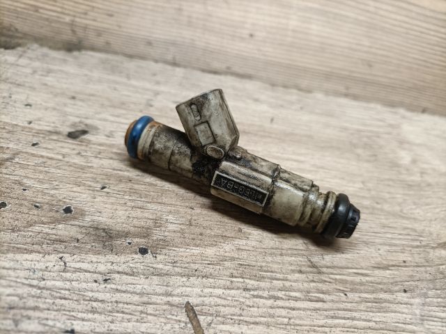 bontott FORD MONDEO III Porlasztó (1 db)