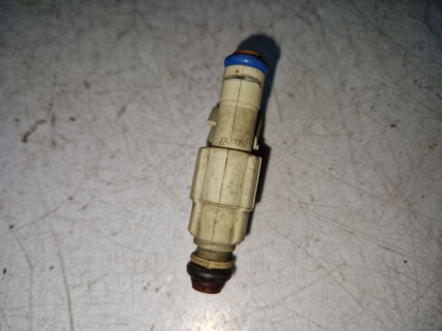 bontott FORD MONDEO III Porlasztó (1 db)