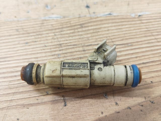 bontott FORD MONDEO III Porlasztó (1 db)