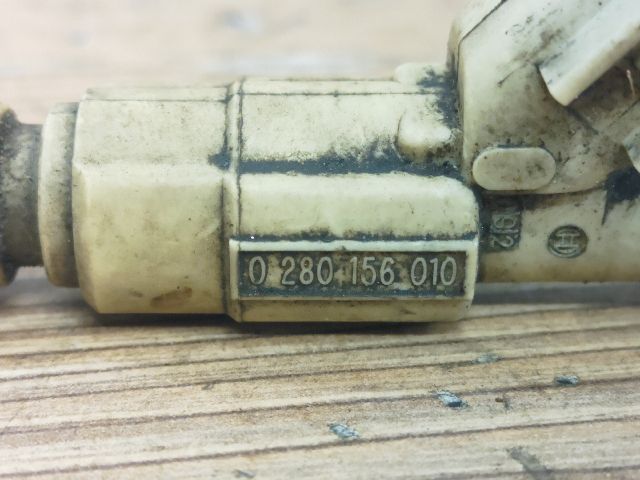 bontott FORD MONDEO III Porlasztó (1 db)