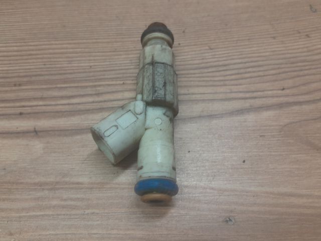 bontott FORD MONDEO III Porlasztó (1 db)