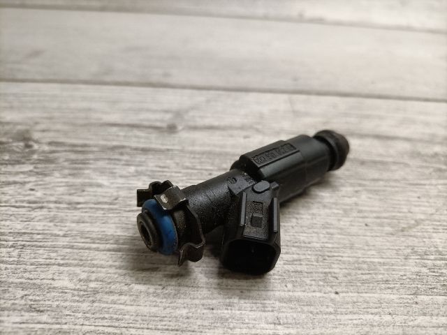 bontott FORD MONDEO III Porlasztó (1 db)