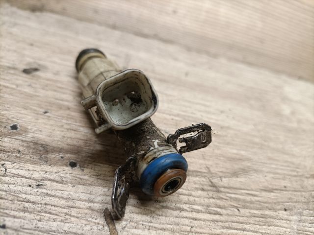 bontott FORD MONDEO III Porlasztó (1 db)