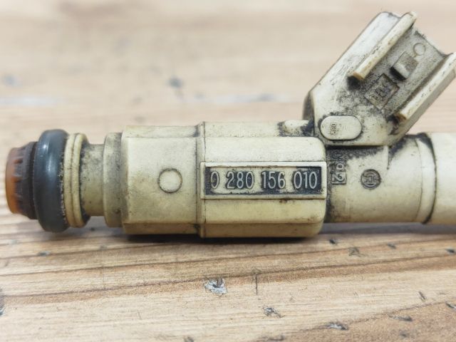 bontott FORD MONDEO III Porlasztó (1 db)