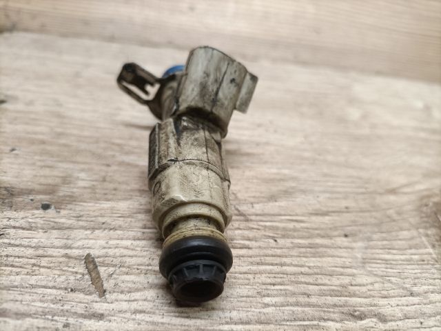 bontott FORD MONDEO III Porlasztó (1 db)