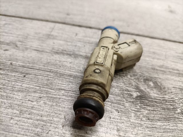 bontott FORD MONDEO III Porlasztó (1 db)