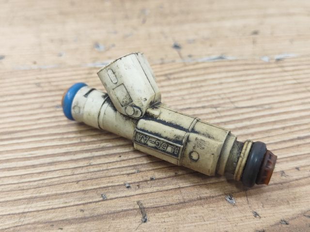 bontott FORD MONDEO III Porlasztó (1 db)