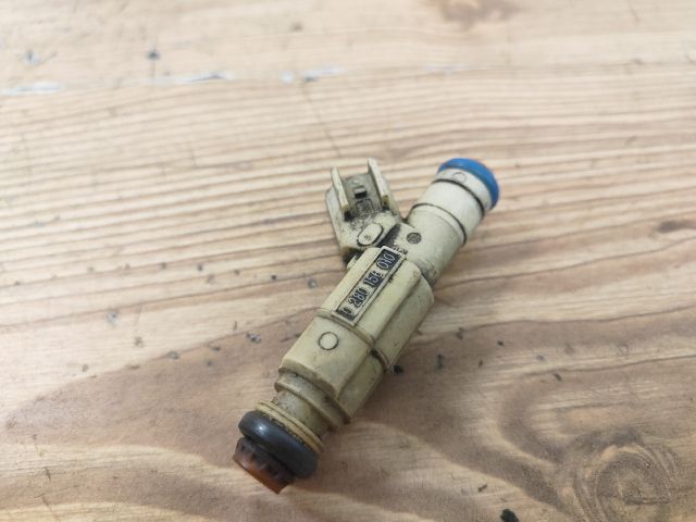 bontott FORD MONDEO III Porlasztó (1 db)