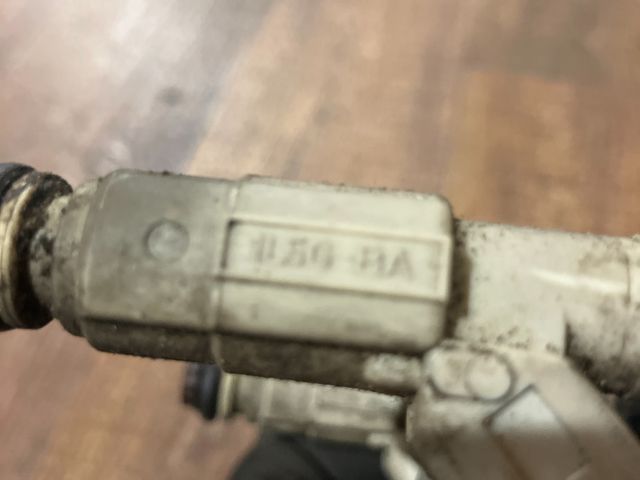 bontott FORD MONDEO III Porlasztó Sor / Híd