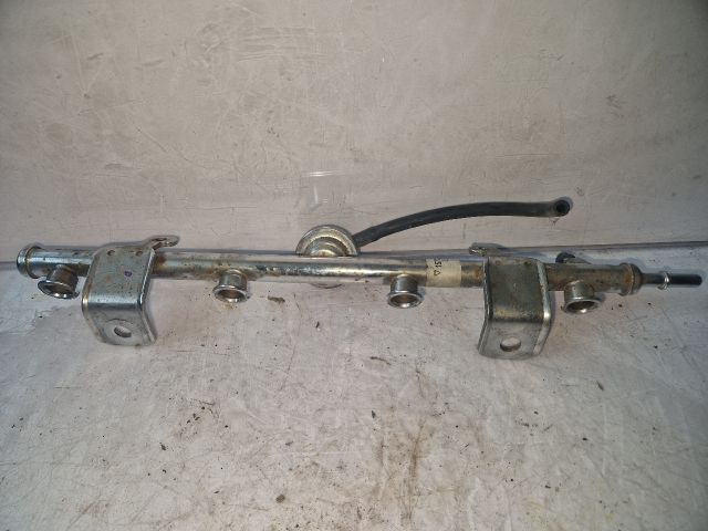 bontott FORD MONDEO III Porlasztó Sor / Híd