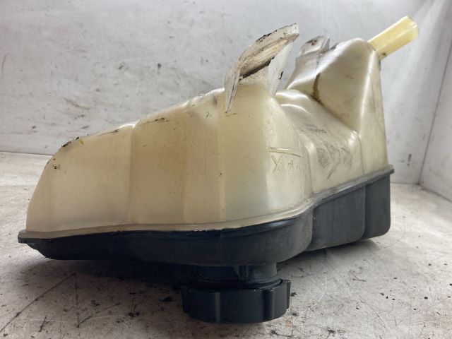 bontott FORD MONDEO III Kiegyenlítő Tartály