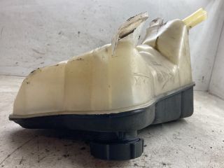 bontott FORD MONDEO III Kiegyenlítő Tartály