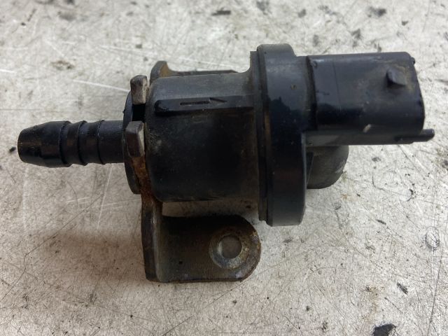 bontott FORD MONDEO III Turbó Vákum Szelep