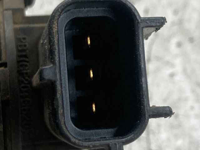 bontott FORD MONDEO III Fojtószelep (Mechanikus)